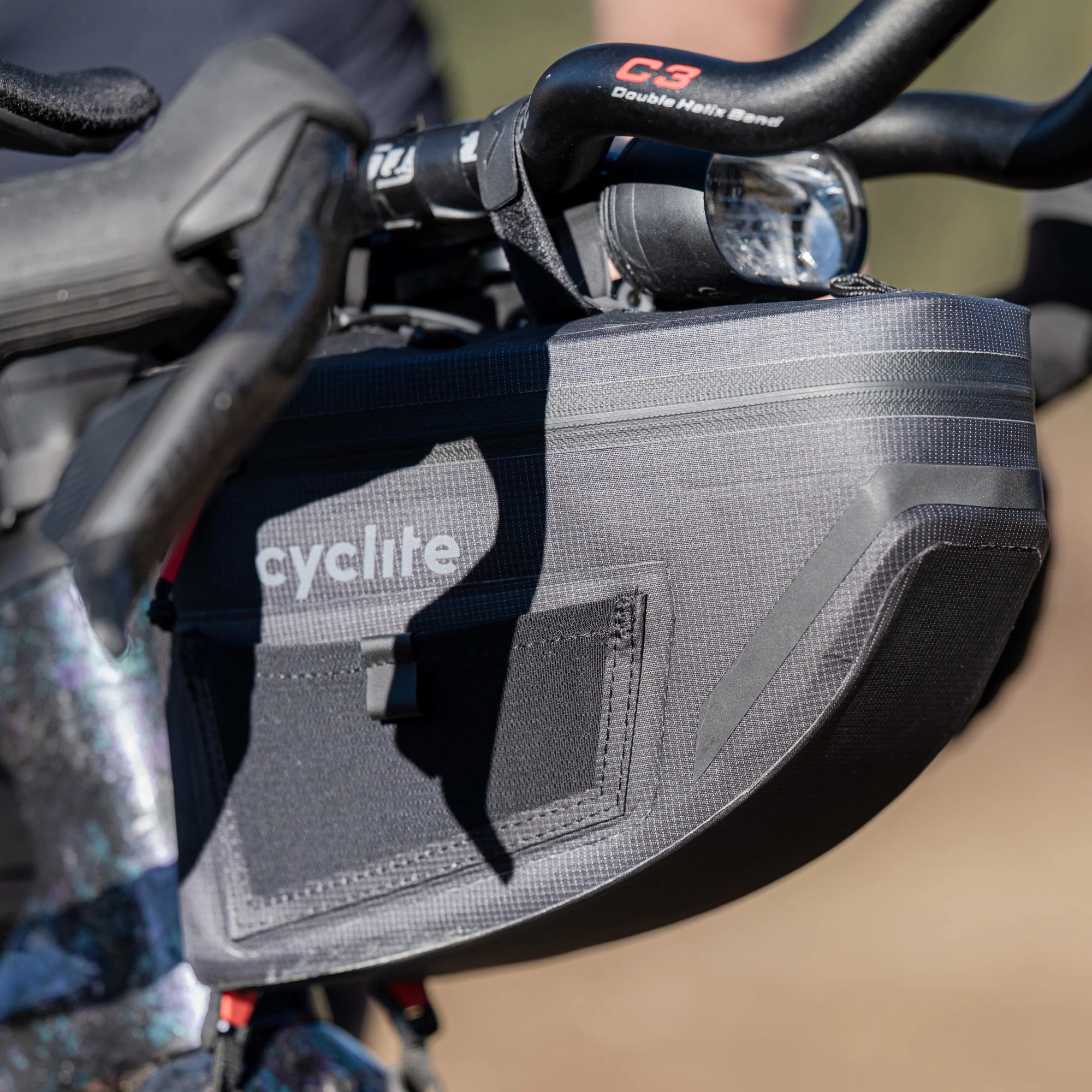 Cyclite Handle Bar Aero Bag / 02 - Lenkertasche (Bikepacking) 23 cm (black) - Image 5