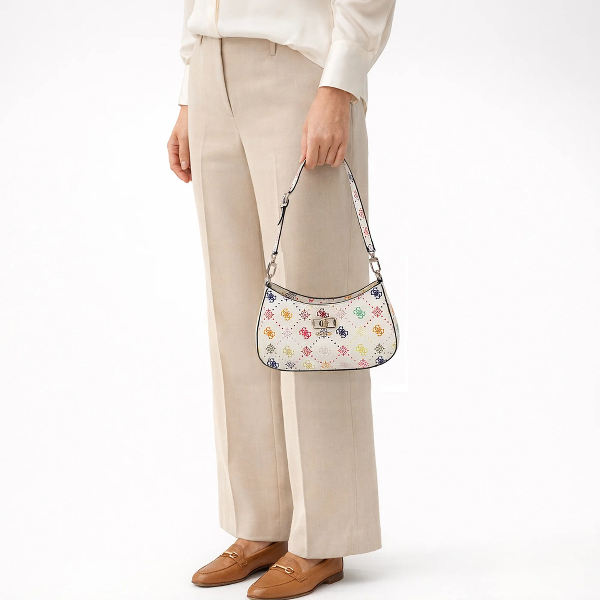 Guess Emelie Logo Top Zip - Schultertasche 26 cm (multi logo) - Image 7
