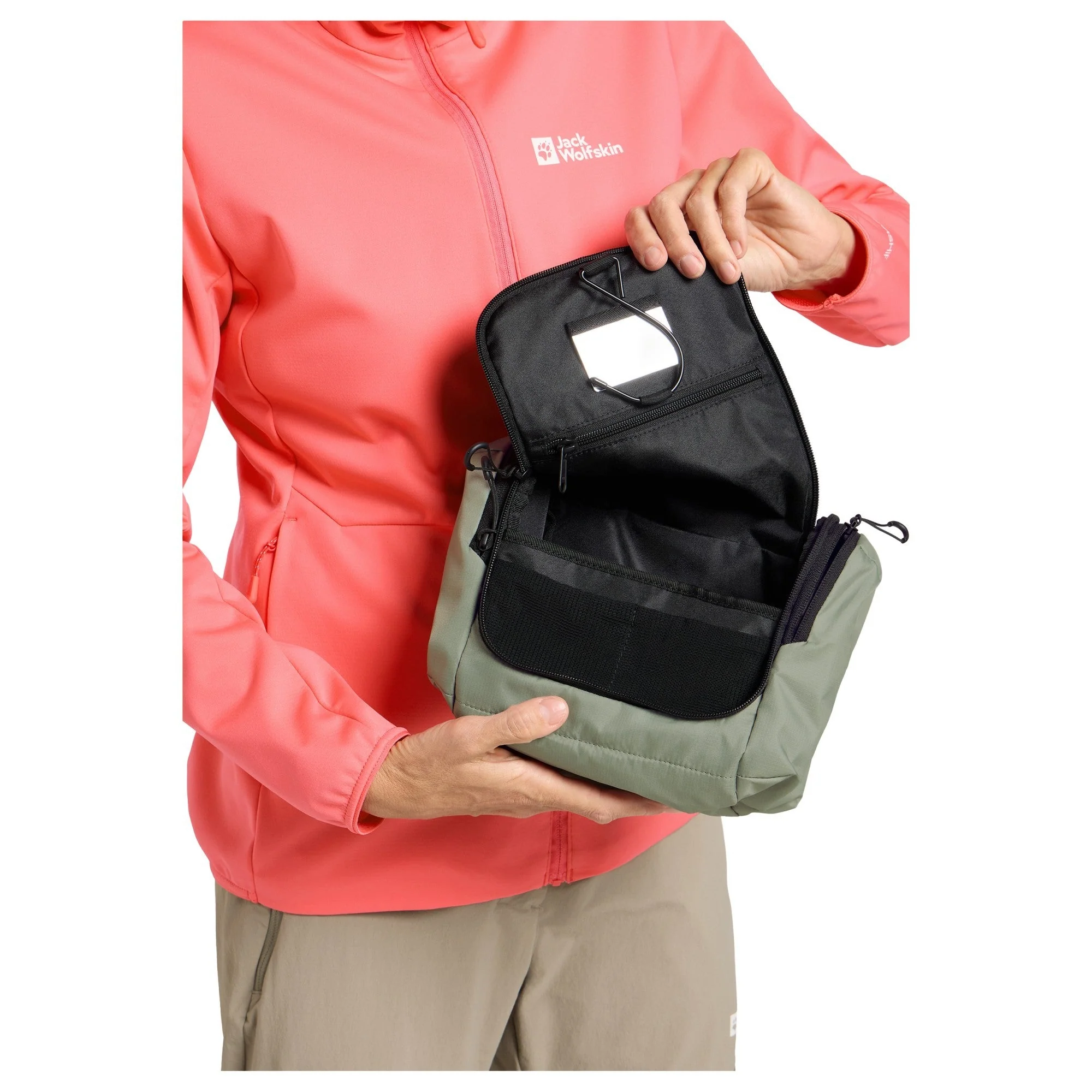 Jack Wolfskin Wandermood - Kulturbeutel zum Aufhängen 30 cm (mint leaf) - Image 5