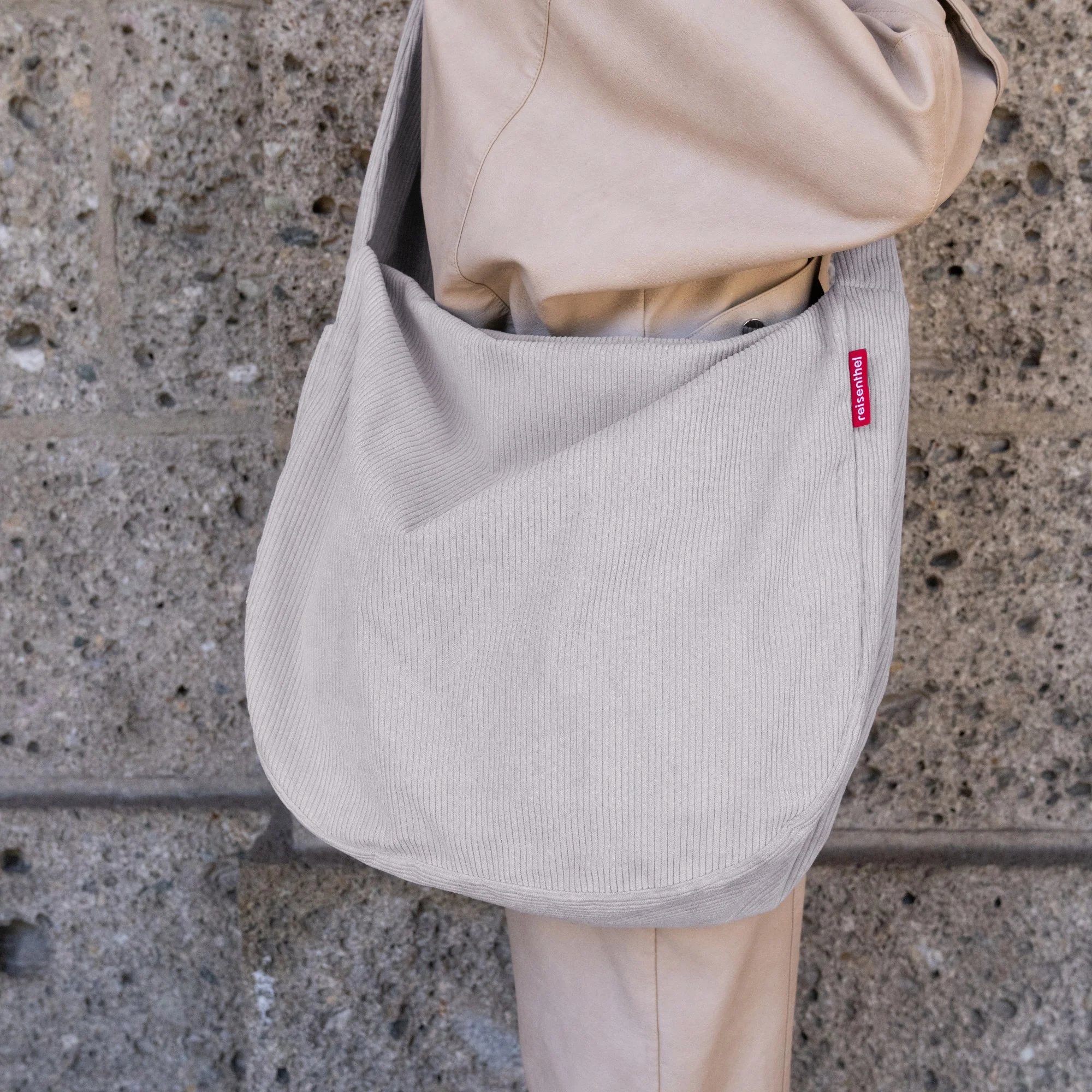 reisenthel Moonbag - Schultertasche 48 cm (cord grey) - Image 7